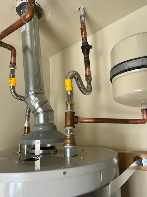 Water heater installation and plumbing repair in Del Paso Heights